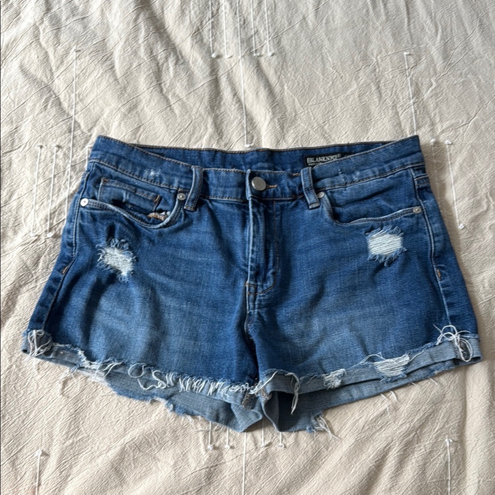 BLANK NYC Blue Distressed Denim Women's Shorts, size 29